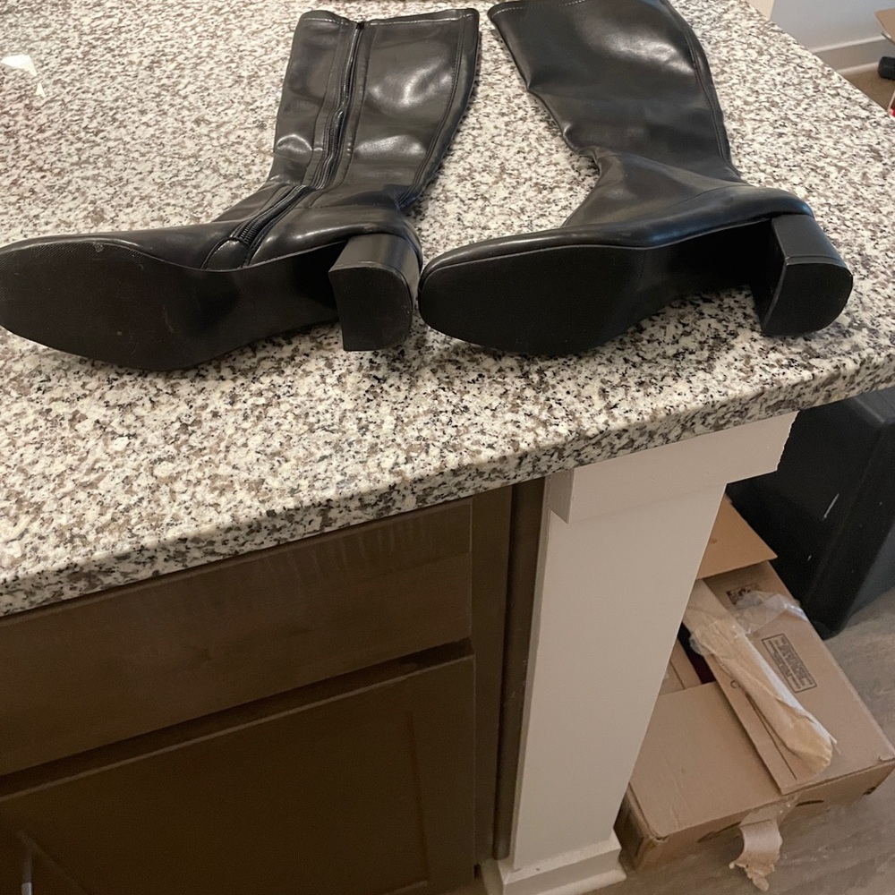 2 PAIRS OF FUN BLACK KNEE HIGH BOOTS ! - Picture 11 of 11